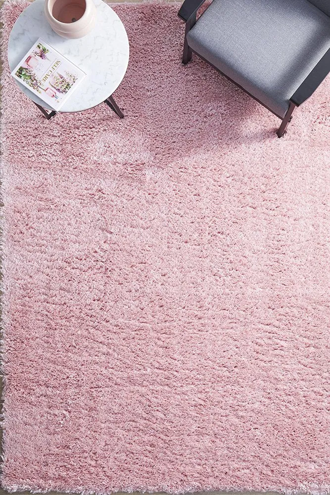 Cardi 150cm x 80cm Shaggy Power Loomed Rug - Pink