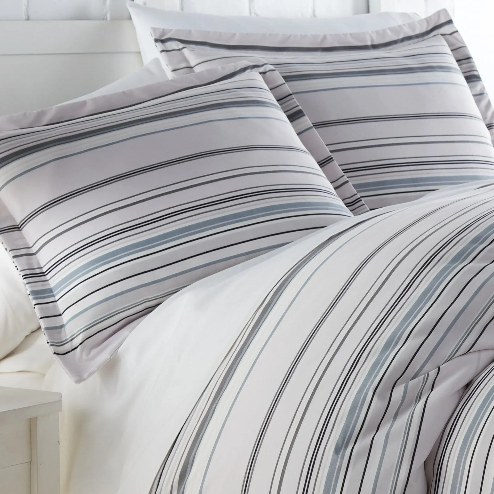 Coastal Stripes Comforter Set