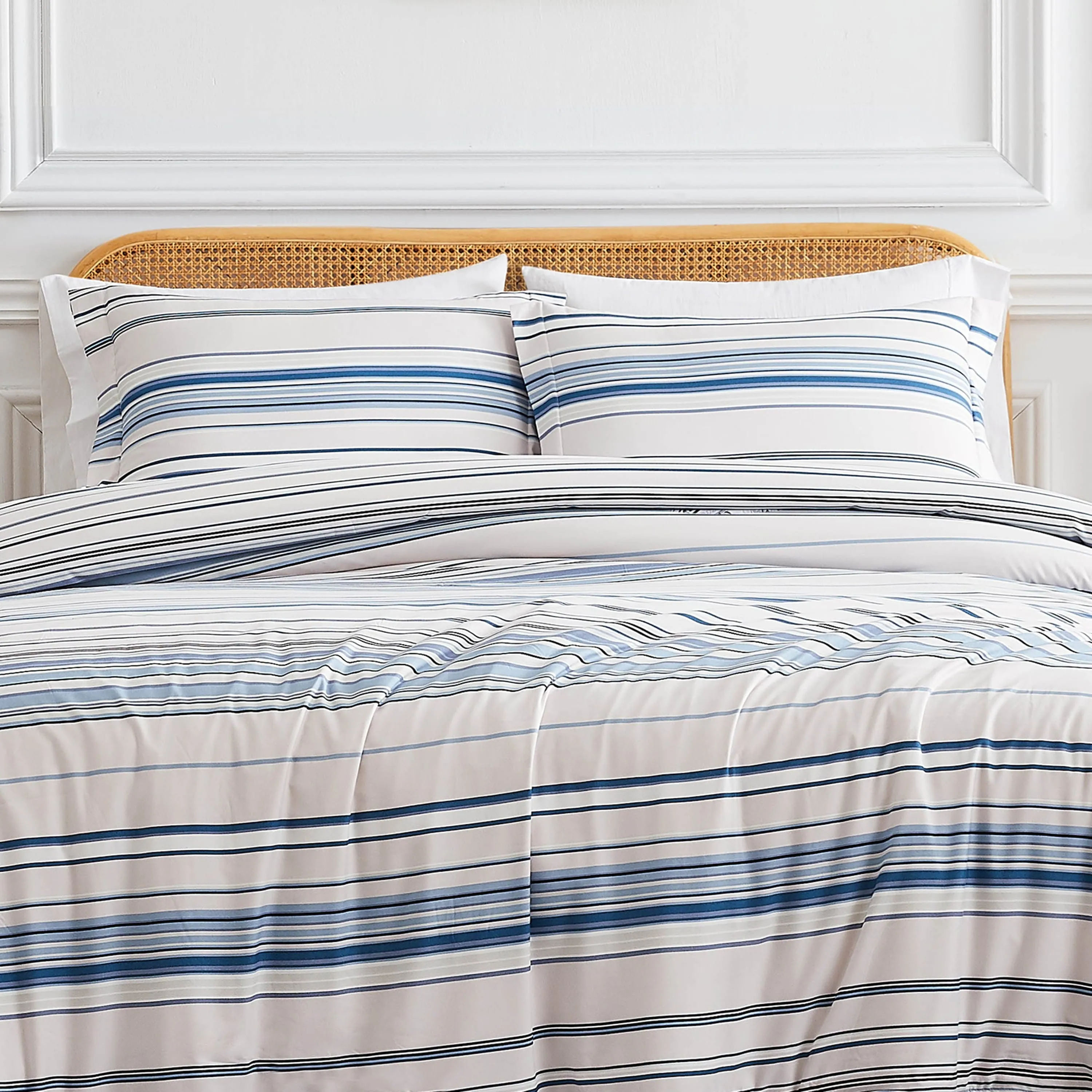 Coastal Stripes Comforter Set