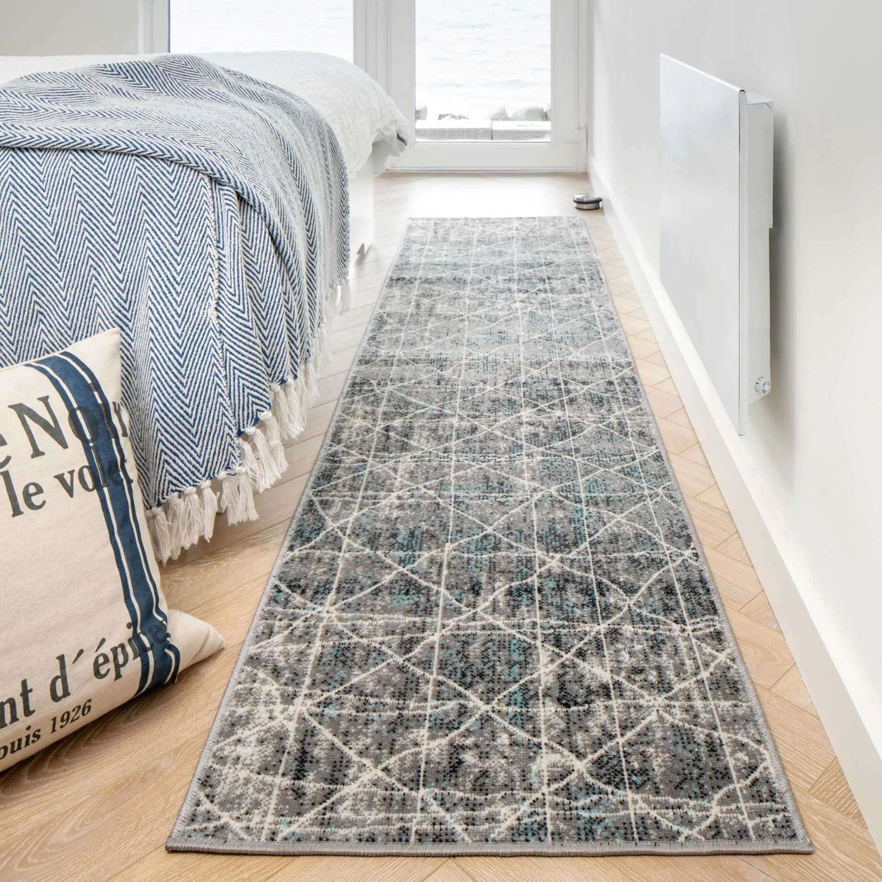 Distressed Grey Trellis Area Rug