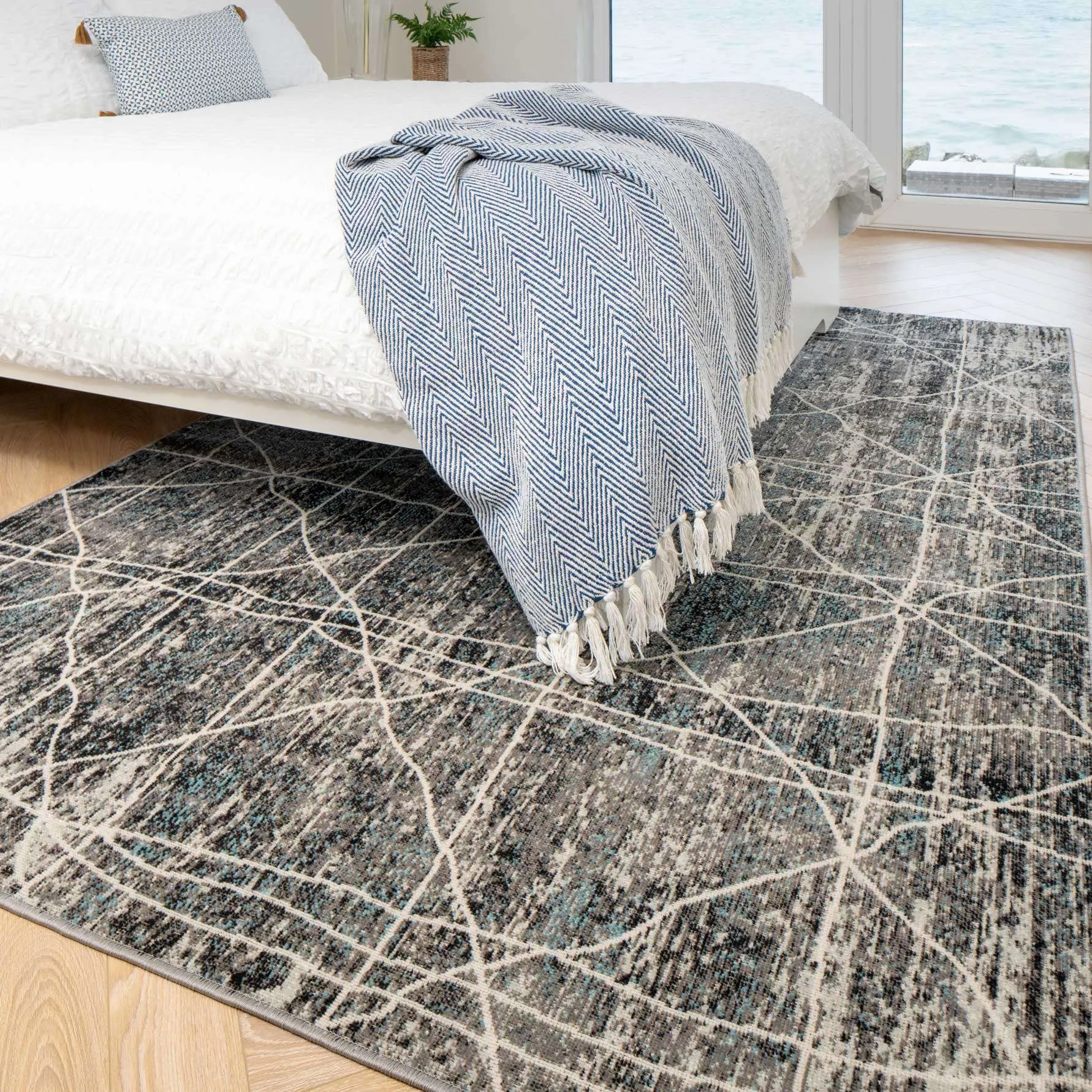 Distressed Grey Trellis Area Rug