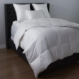 Hollander Live Comfortably White Goose Down Comforter | Level 3 Warmest