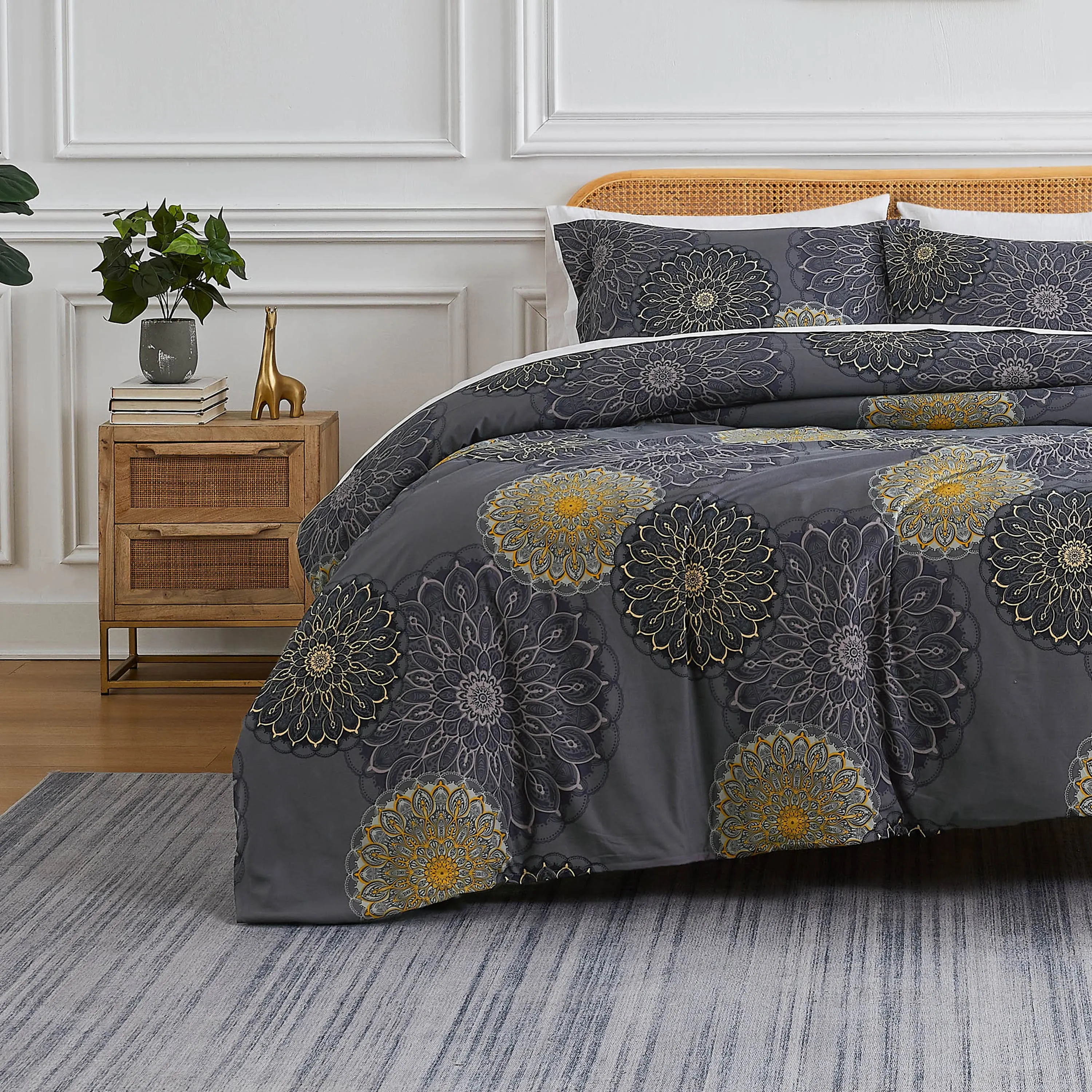 Midnight Floral Comforter Set