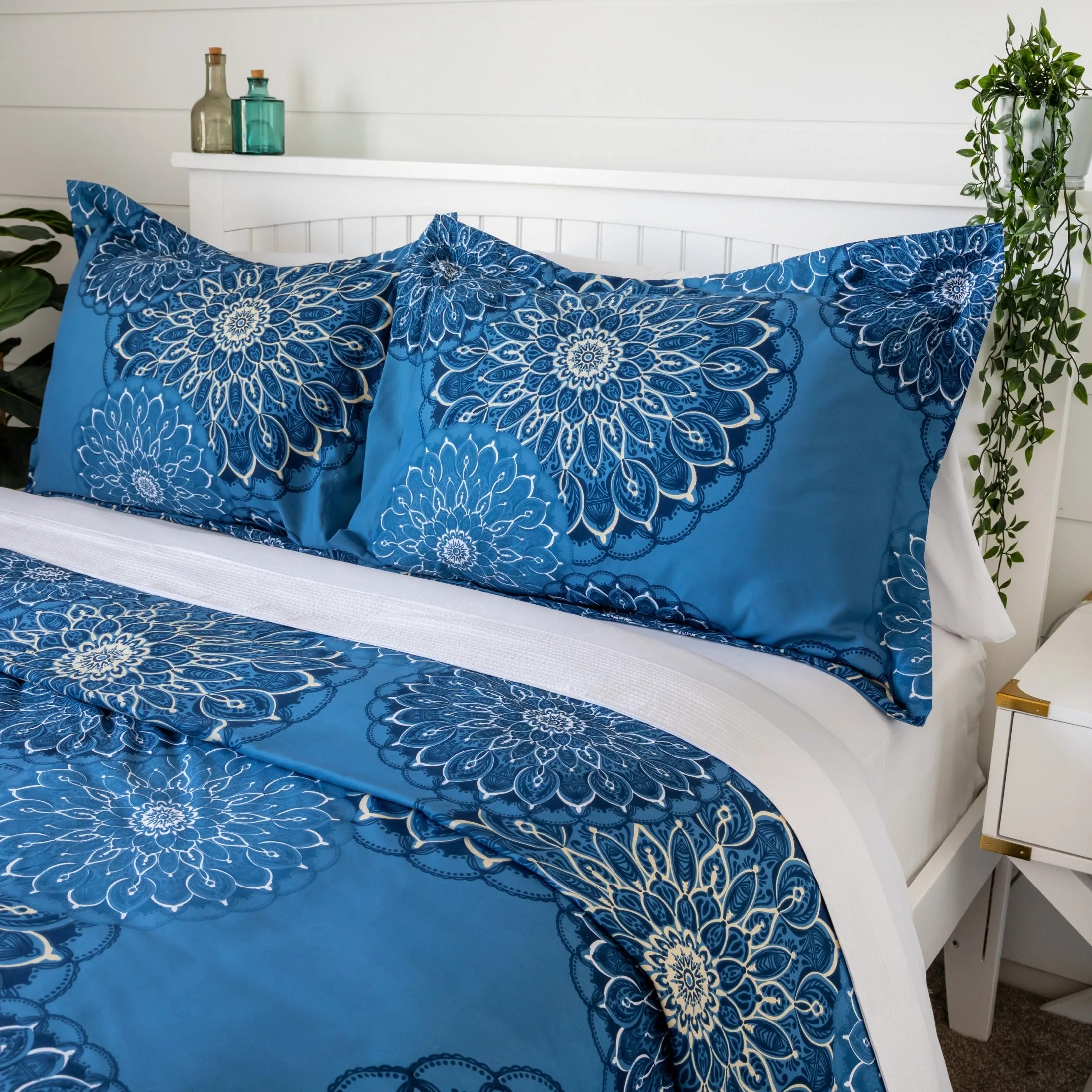 Midnight Floral Comforter Set