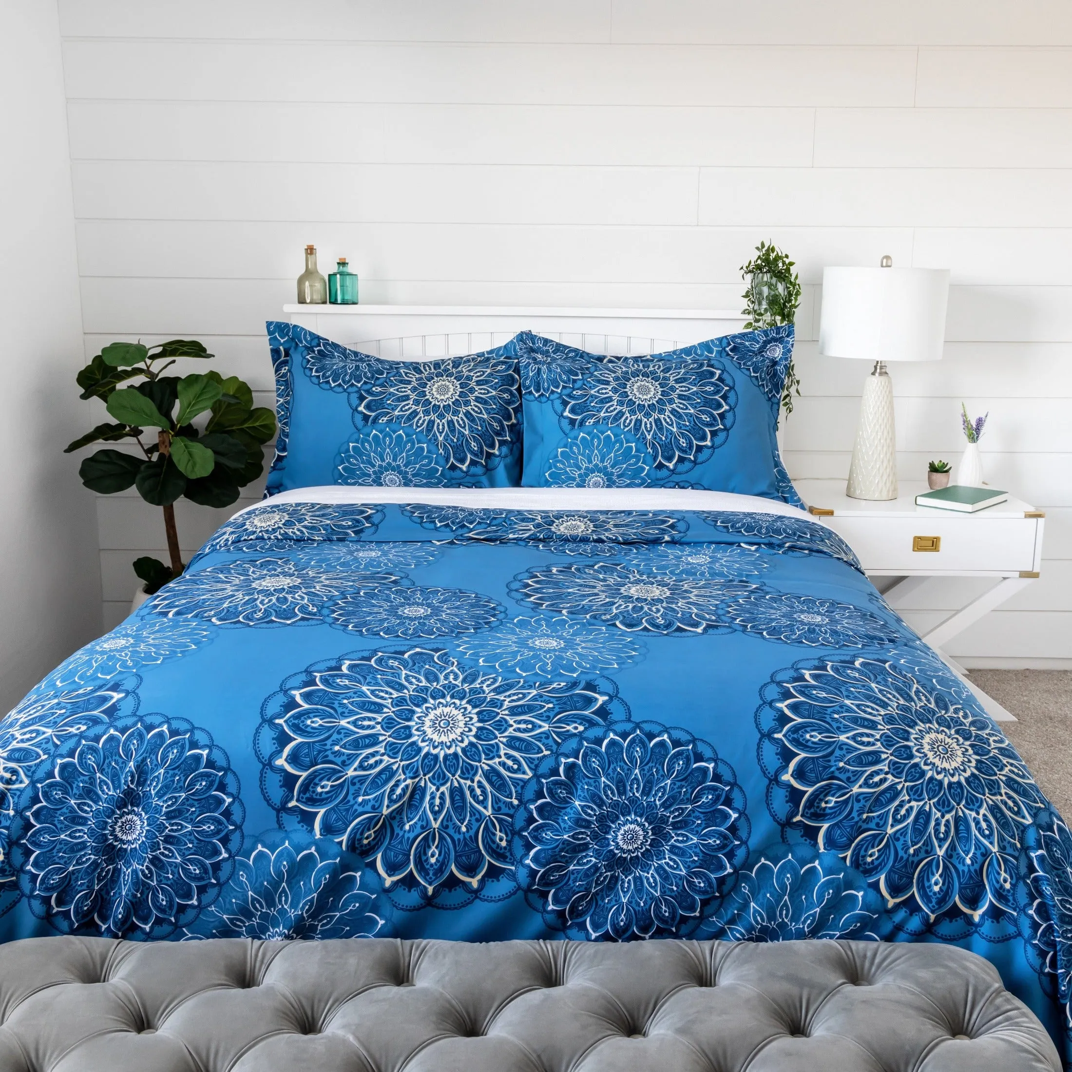 Midnight Floral Comforter Set