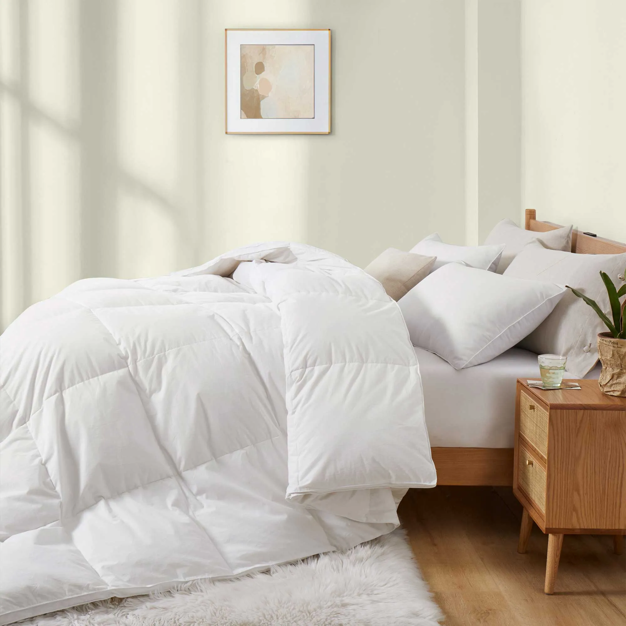 Puredown UltraFeather Comforter, Duvet Insert or Stand-Alone Comforter, Machine Washable